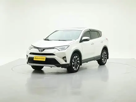 TOYOTA RAV4 2016