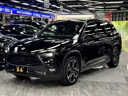 NIO ES8 2020
