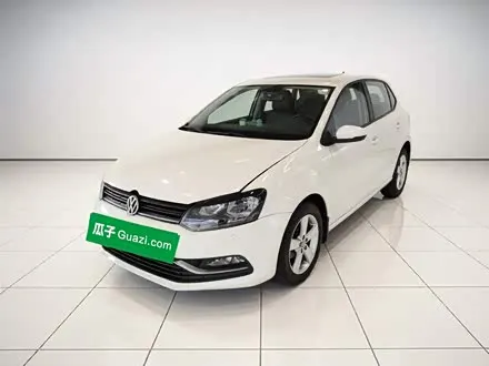 VOLKSWAGEN POLO 2016
