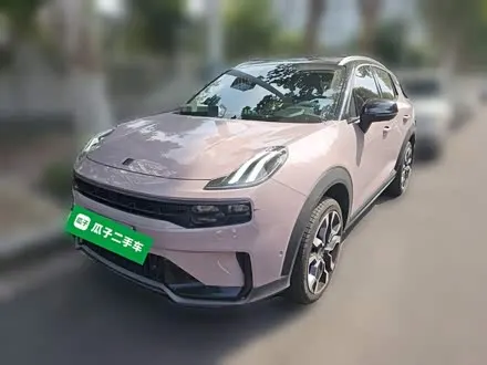 LYNK & CO 06 2023