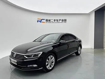 VOLKSWAGEN MAGOTAN 2019