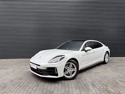 PORSCHE PANAMERA 2024
