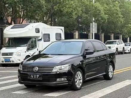 VOLKSWAGEN LAVIDA 2017