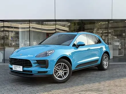 PORSCHE MACAN 2021