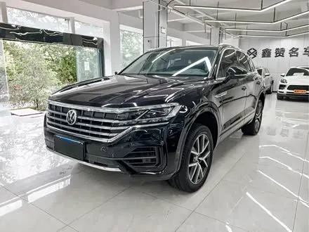 VOLKSWAGEN TOUAREG 2020