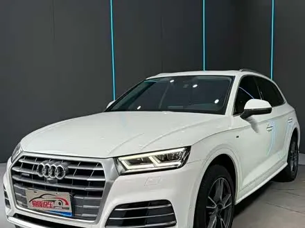 AUDI Q5L 2020