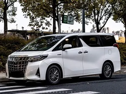 TOYOTA ALPHARD — из Китая под ключ
