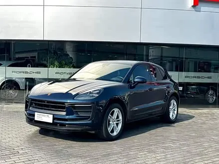 PORSCHE MACAN 2022