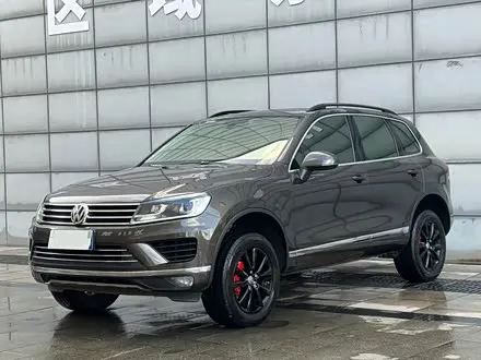 VOLKSWAGEN TOUAREG 2017