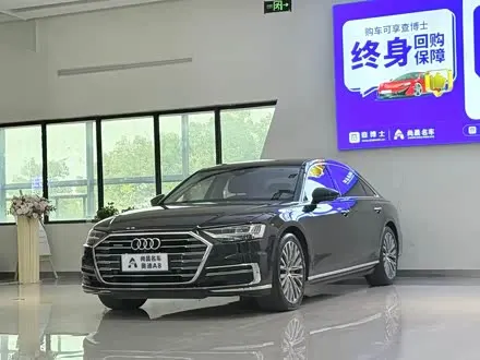 AUDI A8 2019