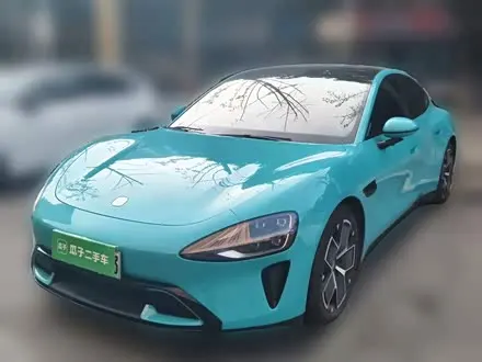XIAOMI SU7 2024