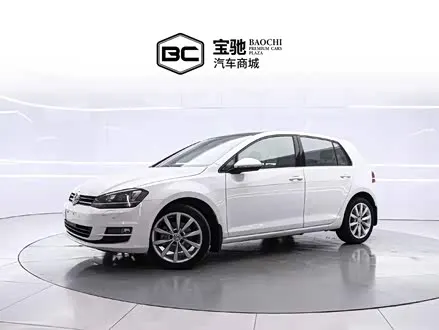 VOLKSWAGEN GOLF 2015