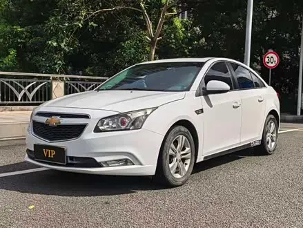 CHEVROLET CRUZE 2015