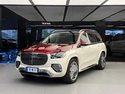 MERCEDES-BENZ GLS 2025