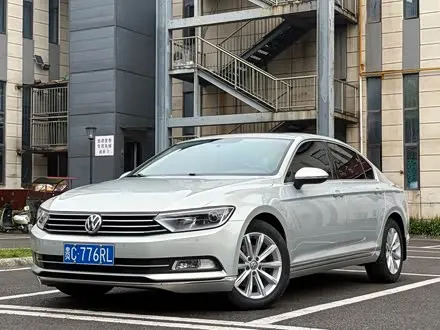 VOLKSWAGEN MAGOTAN 2017