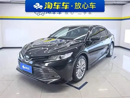 TOYOTA CAMRY 2019