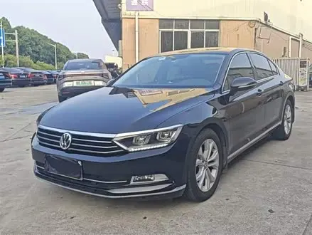 VOLKSWAGEN MAGOTAN 2019