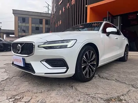 VOLVO S60 — из Китая под ключ