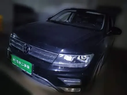 VOLKSWAGEN TIGUAN L 2021