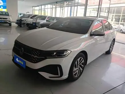 VOLKSWAGEN LAVIDA 2024