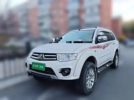 MITSUBISHI PAJERO SPORT — из Китая под ключ