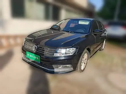 VOLKSWAGEN LAVIDA 2017