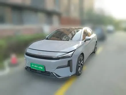 GEELY GALAXY L6 2023 — из Китая под ключ