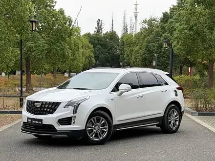 CADILLAC XT5 — из Китая под ключ