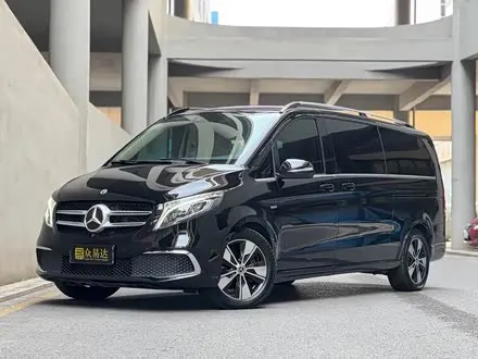 MERCEDES-BENZ V-CLASS — из Китая под ключ