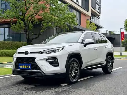 TOYOTA WILDLANDER — из Китая под ключ