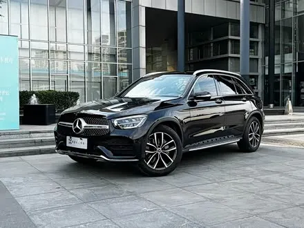 MERCEDES-BENZ GLC 2020