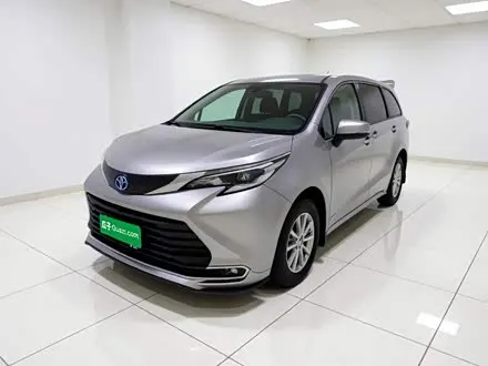 TOYOTA SIENNA — из Китая под ключ