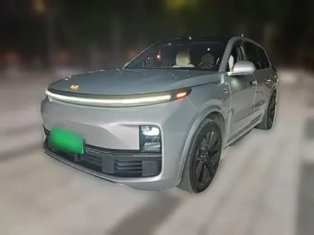 LI AUTO L9 — из Китая под ключ