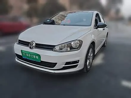VOLKSWAGEN GOLF 2016