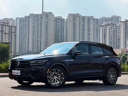 VOLKSWAGEN TOUAREG — из Китая под ключ
