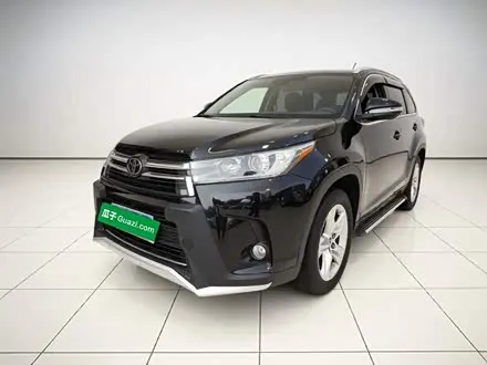 TOYOTA HIGHLANDER 2018 — из Китая под ключ