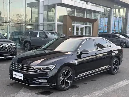 VOLKSWAGEN MAGOTAN 2023 — из Китая под ключ