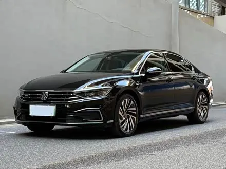 VOLKSWAGEN MAGOTAN PHEV — из Китая под ключ