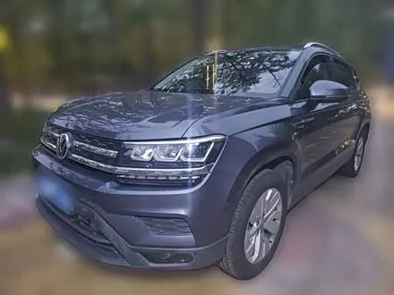 VOLKSWAGEN THARU — из Китая под ключ