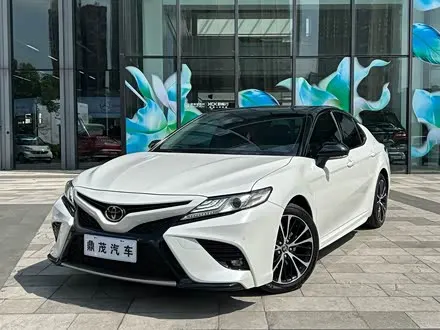 TOYOTA CAMRY — из Китая под ключ