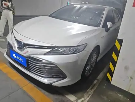 TOYOTA CAMRY — из Китая под ключ