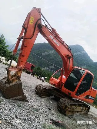 Doosan DH150LC-7 — из Китая