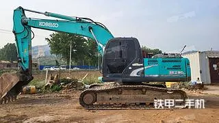 KOBELCO SK210LC-8 2015 — Китай — под ключ — фото 1
