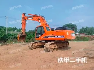 DOOSAN DH300LC-7 — из Китая