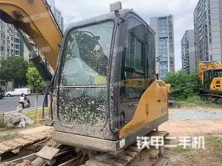 XCMG XE75D — из Китая