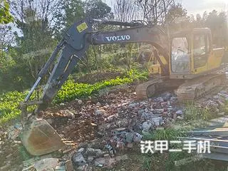 VOLVO EC140BLC — из Китая