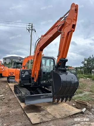 HITACHI ZX60C-5A — из Китая