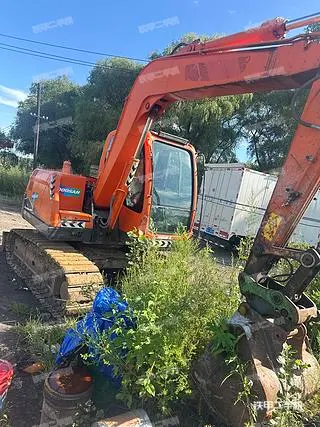 DOOSAN DX75 — из Китая