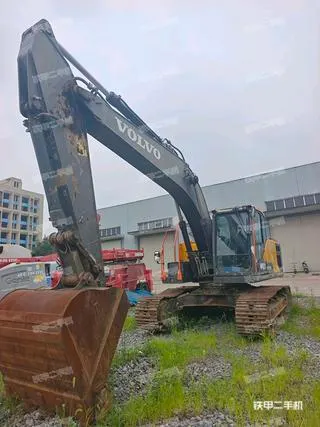 VOLVO EC220ELS — из Китая под ключ