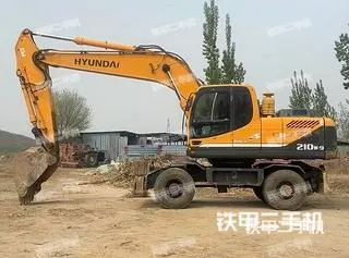 HYUNDAI R210W-9 — из Китая